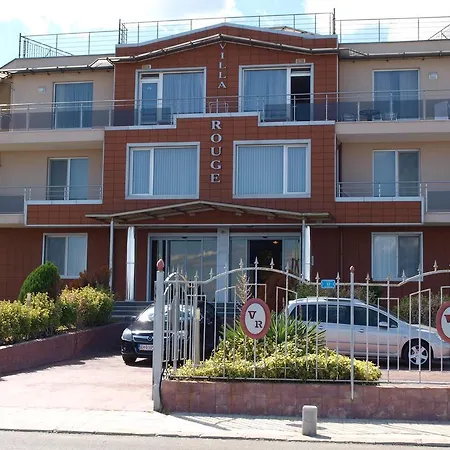 Apartament In Rouge *